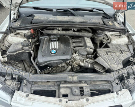 Белый БМВ 1 Серия, объемом двигателя 3 л и пробегом 136 тыс. км за 9300 $, фото 34 на Automoto.ua