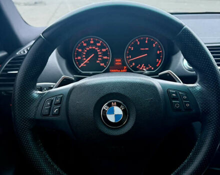 Белый БМВ 1 Серия, объемом двигателя 3 л и пробегом 136 тыс. км за 9300 $, фото 28 на Automoto.ua