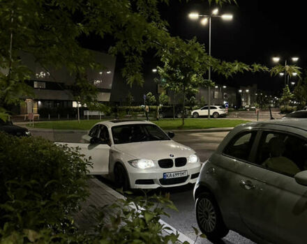 Білий БМВ 1 Серія, об'ємом двигуна 2.98 л та пробігом 211 тис. км за 10700 $, фото 17 на Automoto.ua