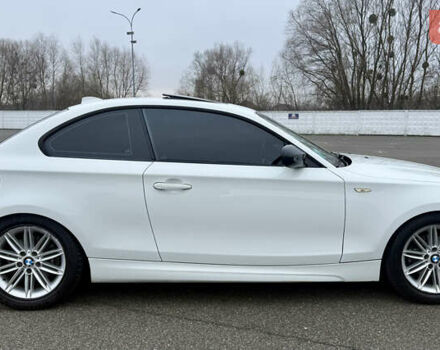 Белый БМВ 1 Серия, объемом двигателя 3 л и пробегом 136 тыс. км за 9300 $, фото 5 на Automoto.ua