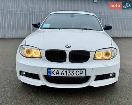 Белый БМВ 1 Серия, объемом двигателя 3 л и пробегом 136 тыс. км за 9300 $, фото 16 на Automoto.ua