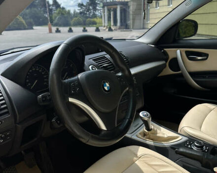 Белый БМВ 1 Серия, объемом двигателя 2 л и пробегом 260 тыс. км за 5650 $, фото 6 на Automoto.ua