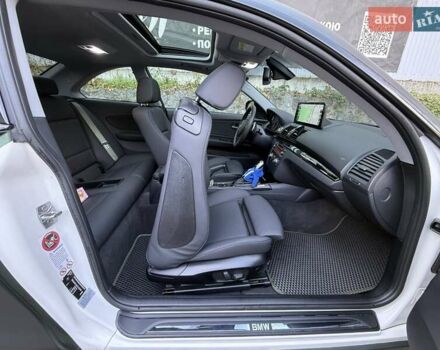 Белый БМВ 1 Серия, объемом двигателя 2 л и пробегом 90 тыс. км за 17770 $, фото 82 на Automoto.ua