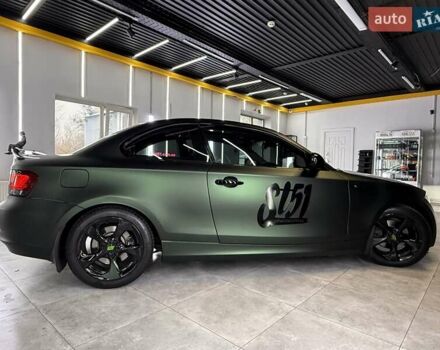 Белый БМВ 1 Серия, объемом двигателя 2 л и пробегом 90 тыс. км за 19990 $, фото 35 на Automoto.ua