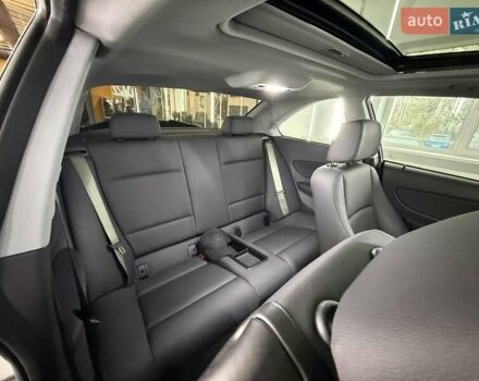 Белый БМВ 1 Серия, объемом двигателя 2 л и пробегом 90 тыс. км за 19990 $, фото 53 на Automoto.ua