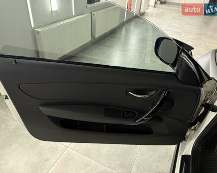 Белый БМВ 1 Серия, объемом двигателя 2 л и пробегом 90 тыс. км за 19990 $, фото 75 на Automoto.ua