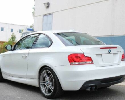 Білий БМВ 1 Серія, об'ємом двигуна 3 л та пробігом 86 тис. км за 4450 $, фото 5 на Automoto.ua