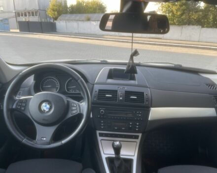 Белый БМВ 1 Серия, объемом двигателя 2 л и пробегом 319 тыс. км за 11000 $, фото 6 на Automoto.ua