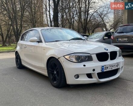 Белый БМВ 1 Серия, объемом двигателя 2 л и пробегом 313 тыс. км за 7100 $, фото 1 на Automoto.ua