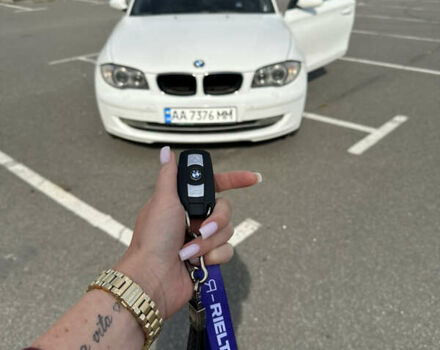 Білий БМВ 1 Серія, об'ємом двигуна 2 л та пробігом 218 тис. км за 7900 $, фото 1 на Automoto.ua