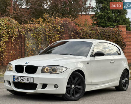 Белый БМВ 1 Серия, объемом двигателя 2 л и пробегом 320 тыс. км за 5300 $, фото 1 на Automoto.ua