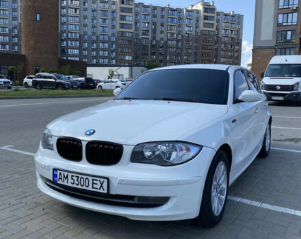 Белый БМВ 1 Серия, объемом двигателя 2 л и пробегом 298 тыс. км за 7200 $, фото 1 на Automoto.ua