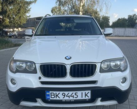 Белый БМВ 1 Серия, объемом двигателя 2 л и пробегом 319 тыс. км за 11000 $, фото 1 на Automoto.ua