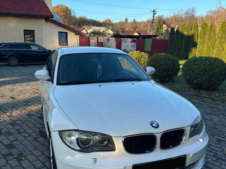 Белый БМВ 1 Серия, объемом двигателя 2 л и пробегом 255 тыс. км за 7150 $, фото 1 на Automoto.ua
