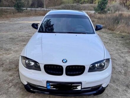 Белый БМВ 1 Серия, объемом двигателя 2 л и пробегом 208 тыс. км за 8600 $, фото 1 на Automoto.ua