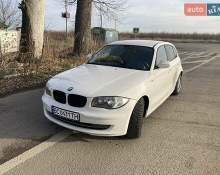 Белый БМВ 1 Серия, объемом двигателя 2 л и пробегом 196 тыс. км за 5050 $, фото 1 на Automoto.ua