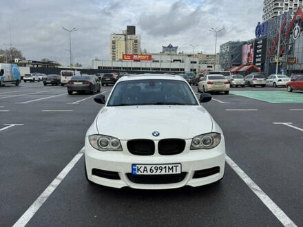 Белый БМВ 1 Серия, объемом двигателя 2.98 л и пробегом 211 тыс. км за 10700 $, фото 1 на Automoto.ua