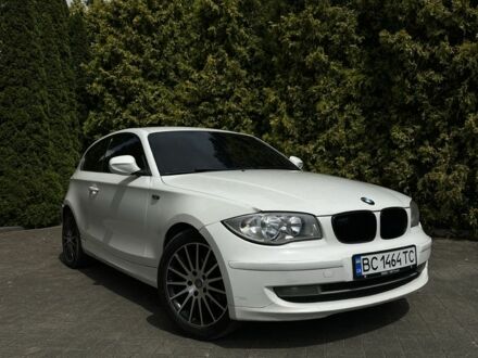 Белый БМВ 1 Серия, объемом двигателя 2 л и пробегом 250 тыс. км за 6300 $, фото 1 на Automoto.ua