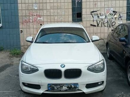 БМВ 1 Серия 2013 в Киеве на Automoto.ua Белый БМВ 1 Серия, объемом двигателя 2 л и пробегом 250 тыс. км за 12500 $, фото 1 на Automoto.ua