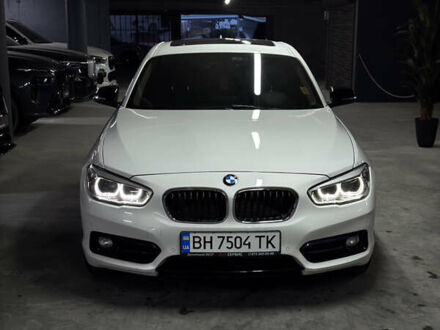 БМВ 1 Серия 2016 в Одессе на Automoto.ua Белый БМВ 1 Серия, объемом двигателя 2 л и пробегом 129 тыс. км за 15400 $, фото 1 на Automoto.ua