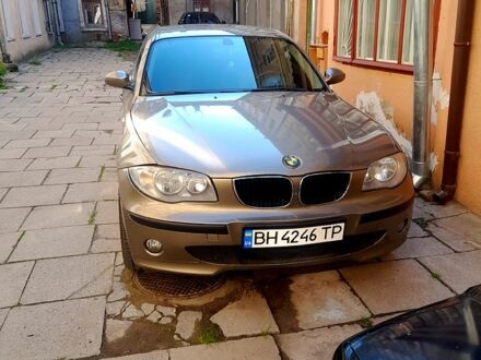 БМВ 1 Серия 2006 в Одессе на Automoto.ua Бежевый БМВ 1 Серия, объемом двигателя 1.6 л и пробегом 175 тыс. км за 6000 $, фото 1 на Automoto.ua
