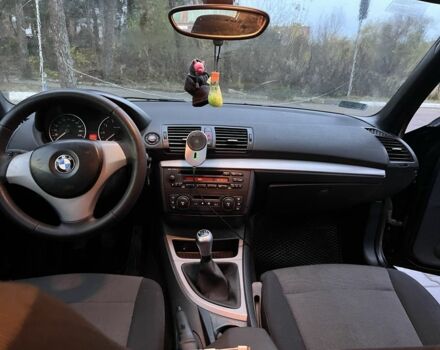 Черный БМВ 1 Серия, объемом двигателя 1.6 л и пробегом 311 тыс. км за 5200 $, фото 4 на Automoto.ua