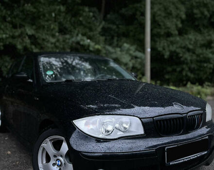 Черный БМВ 1 Серия, объемом двигателя 2 л и пробегом 313 тыс. км за 3060 $, фото 2 на Automoto.ua