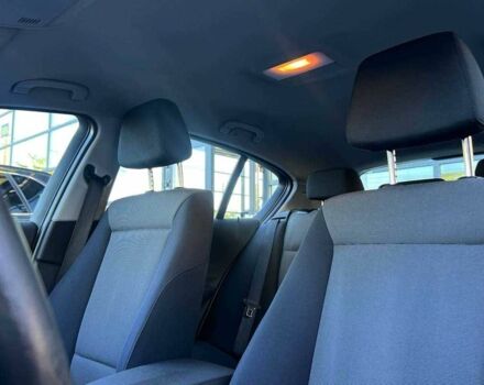 Черный БМВ 1 Серия, объемом двигателя 1.6 л и пробегом 281 тыс. км за 6300 $, фото 11 на Automoto.ua