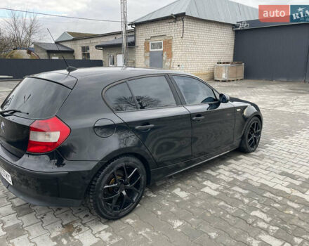 Черный БМВ 1 Серия, объемом двигателя 2 л и пробегом 398 тыс. км за 5550 $, фото 9 на Automoto.ua