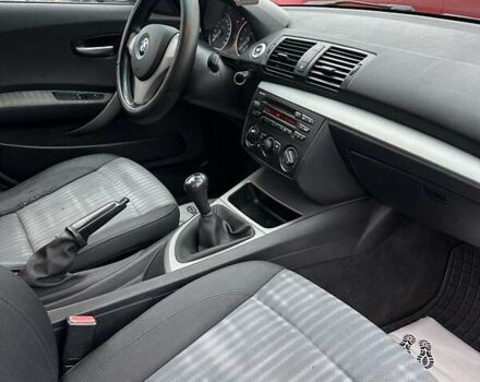 Черный БМВ 1 Серия, объемом двигателя 1.6 л и пробегом 280 тыс. км за 4900 $, фото 9 на Automoto.ua