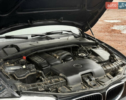 Черный БМВ 1 Серия, объемом двигателя 1.6 л и пробегом 280 тыс. км за 4950 $, фото 15 на Automoto.ua