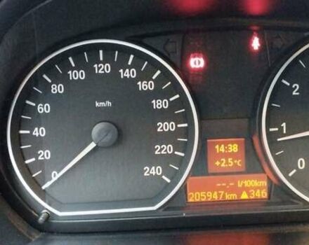 Черный БМВ 1 Серия, объемом двигателя 2 л и пробегом 205 тыс. км за 5600 $, фото 11 на Automoto.ua