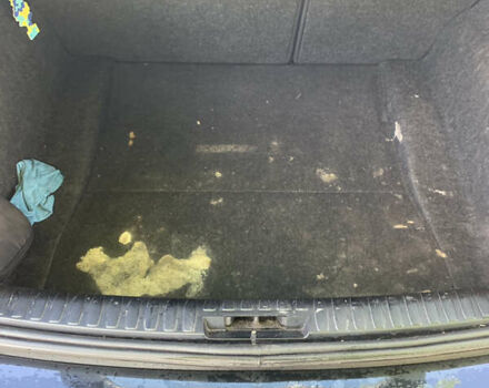 Черный БМВ 1 Серия, объемом двигателя 1.6 л и пробегом 305 тыс. км за 5500 $, фото 13 на Automoto.ua