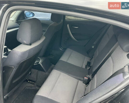 Черный БМВ 1 Серия, объемом двигателя 2 л и пробегом 398 тыс. км за 5550 $, фото 21 на Automoto.ua