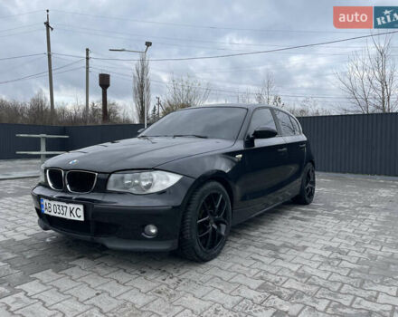 Черный БМВ 1 Серия, объемом двигателя 2 л и пробегом 398 тыс. км за 5550 $, фото 18 на Automoto.ua