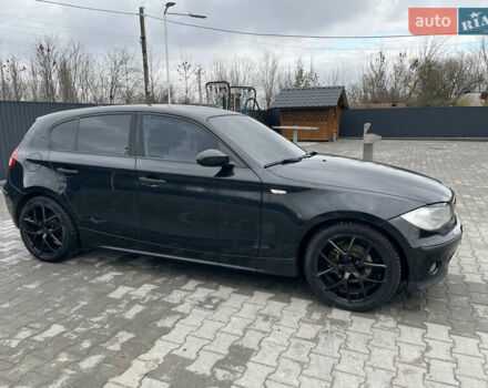 Черный БМВ 1 Серия, объемом двигателя 2 л и пробегом 398 тыс. км за 5550 $, фото 7 на Automoto.ua
