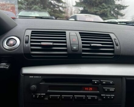 Черный БМВ 1 Серия, объемом двигателя 1.6 л и пробегом 250 тыс. км за 5300 $, фото 10 на Automoto.ua