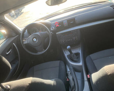 Черный БМВ 1 Серия, объемом двигателя 1.6 л и пробегом 305 тыс. км за 5500 $, фото 14 на Automoto.ua