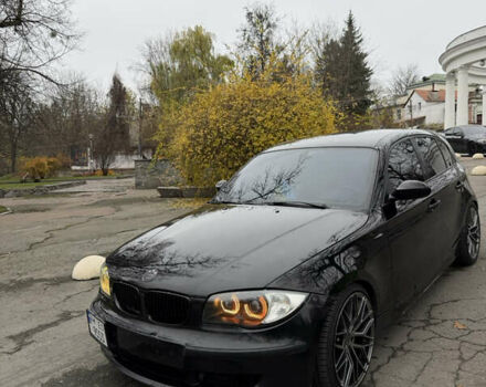 Чорний БМВ 1 Серія, об'ємом двигуна 2 л та пробігом 380 тис. км за 7500 $, фото 1 на Automoto.ua