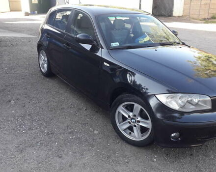 Черный БМВ 1 Серия, объемом двигателя 1.6 л и пробегом 270 тыс. км за 5200 $, фото 1 на Automoto.ua