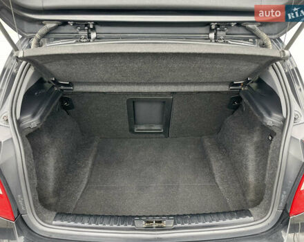 Черный БМВ 1 Серия, объемом двигателя 2 л и пробегом 398 тыс. км за 5550 $, фото 34 на Automoto.ua