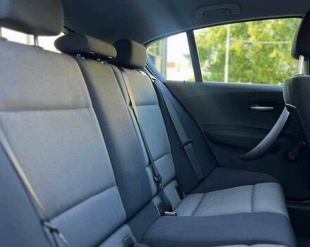 Черный БМВ 1 Серия, объемом двигателя 1.6 л и пробегом 281 тыс. км за 6300 $, фото 21 на Automoto.ua