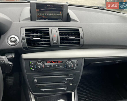 Черный БМВ 1 Серия, объемом двигателя 2 л и пробегом 229 тыс. км за 7750 $, фото 59 на Automoto.ua