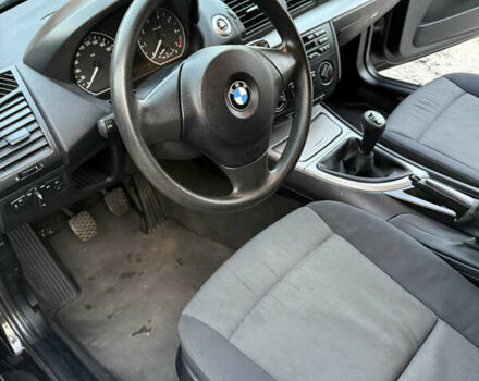 Чорний БМВ 1 Серія, об'ємом двигуна 1.6 л та пробігом 291 тис. км за 3100 $, фото 7 на Automoto.ua
