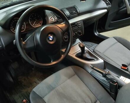 Черный БМВ 1 Серия, объемом двигателя 1.6 л и пробегом 270 тыс. км за 4999 $, фото 5 на Automoto.ua