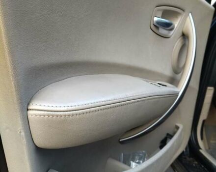 Чорний БМВ 1 Серія, об'ємом двигуна 2 л та пробігом 283 тис. км за 7999 $, фото 19 на Automoto.ua