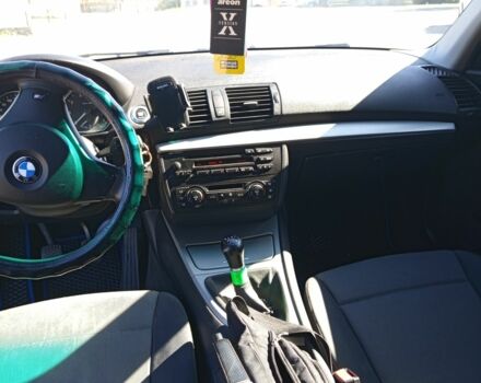 Черный БМВ 1 Серия, объемом двигателя 1.6 л и пробегом 230 тыс. км за 5100 $, фото 12 на Automoto.ua