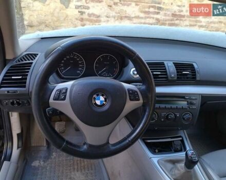Чорний БМВ 1 Серія, об'ємом двигуна 2 л та пробігом 283 тис. км за 7999 $, фото 9 на Automoto.ua