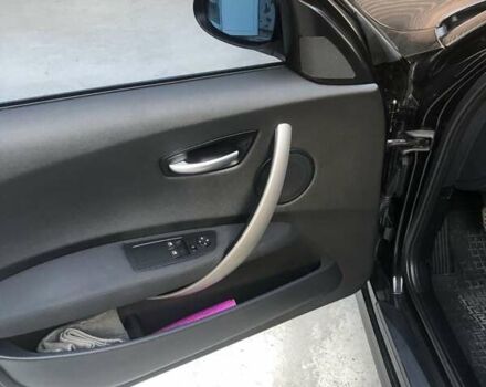 Черный БМВ 1 Серия, объемом двигателя 1.6 л и пробегом 245 тыс. км за 5600 $, фото 8 на Automoto.ua