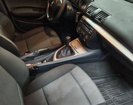 Черный БМВ 1 Серия, объемом двигателя 1.6 л и пробегом 270 тыс. км за 5100 $, фото 4 на Automoto.ua